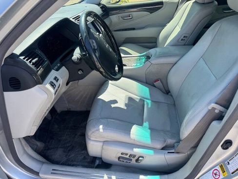 Used 2007 Lexus LS 460 image 30