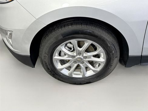 Used 2021 Chevrolet Equinox LT FWD image 23