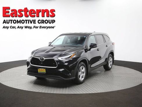 Used 2021 Toyota Highlander L AWD/4WD image 58