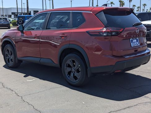 New 2026 Nissan Rogue SV FWD image 4