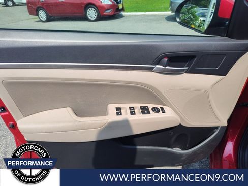 Used 2020 Hyundai Elantra Value Edition FWD image 10
