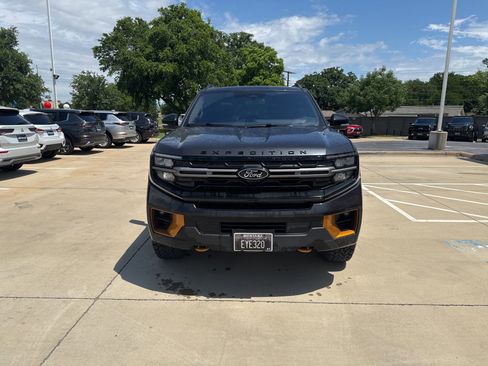 Used 2025 Ford Expedition Tremor AWD/4WD image 2