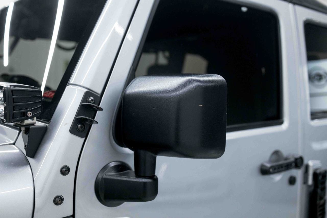 Used 2015 Jeep Wrangler Unlimited Sport w/ Quick Order Package 23S AWD/4WD image 10