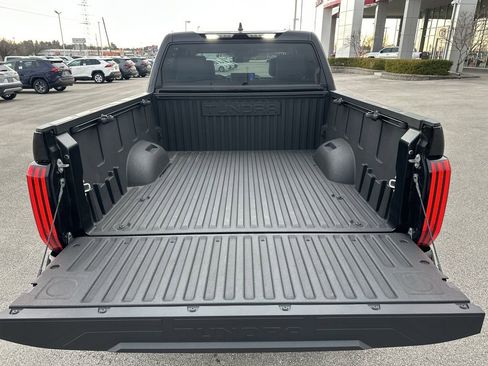 Used 2024 Toyota Tundra Limited AWD/4WD image 16