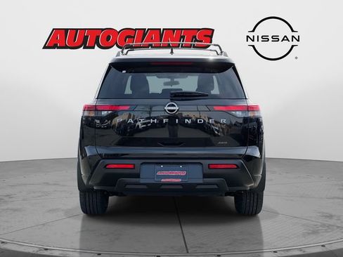 New 2026 Nissan Pathfinder SV image 4