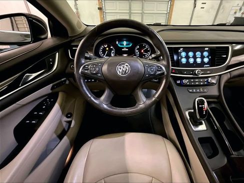 Used 2017 Buick LaCrosse Premium w/ Driver Confidence Package #2 FWD image 6