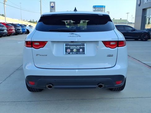 Used 2020 Jaguar F-PACE Prestige image 13