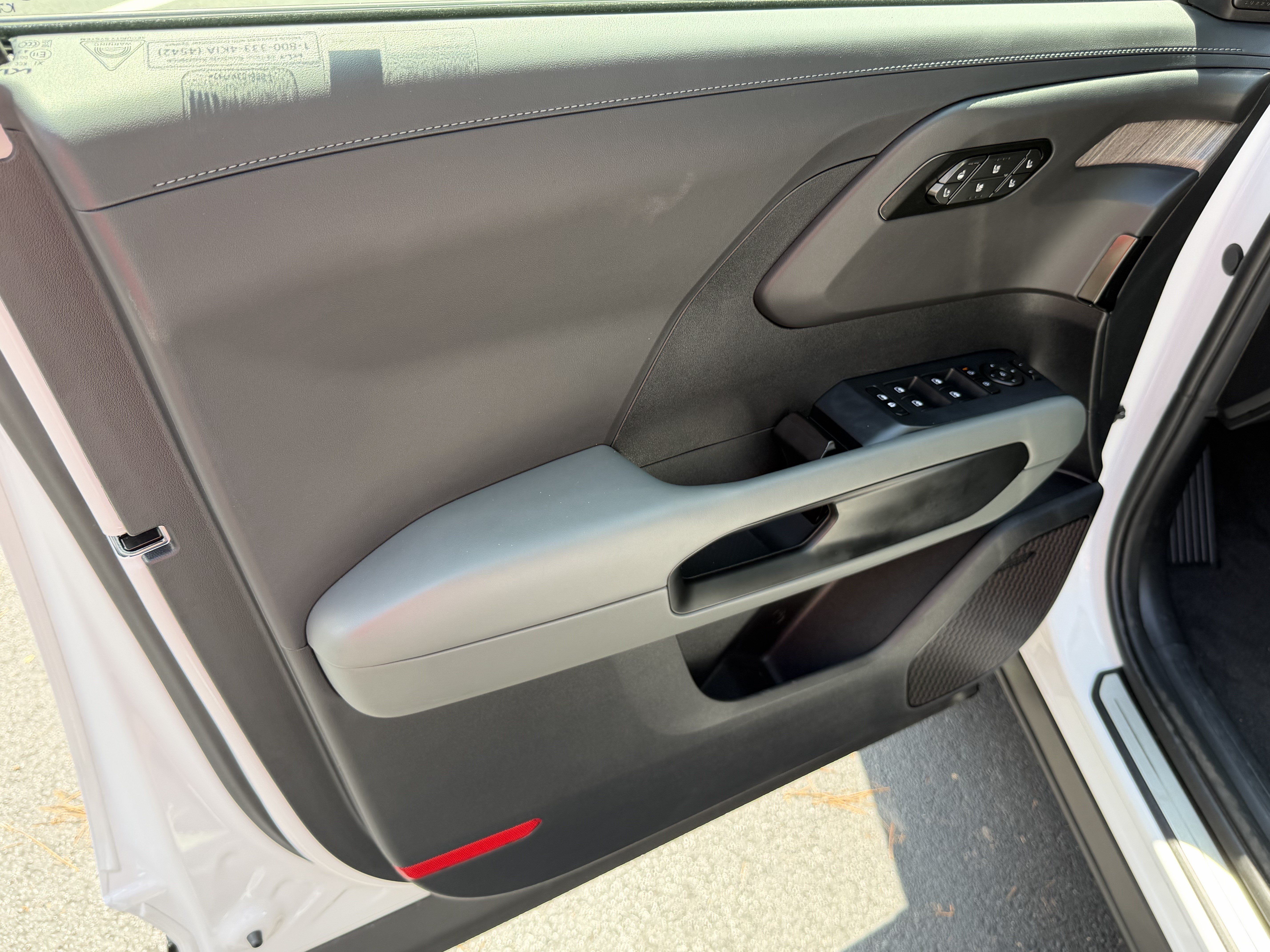 Certified 2027 Kia Telluride SX Prestige X-Line AWD/4WD image 10