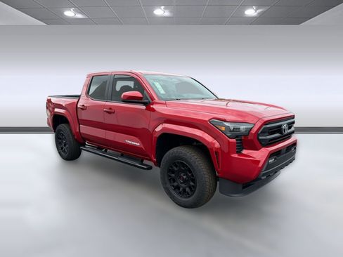 Used 2026 Toyota Tacoma SR5 AWD/4WD image 7