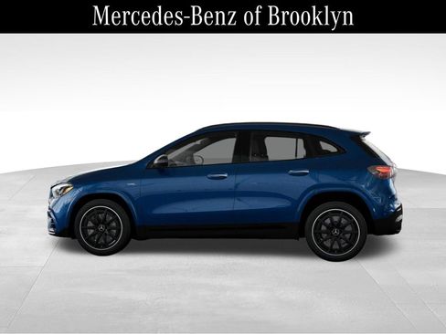 Used 2025 Mercedes-Benz GLA 35 AMG 4MATIC image 33