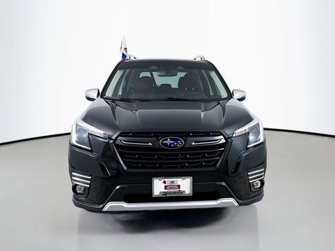 Used 2022 Subaru Forester Touring w/ Popular Package #3 image 2