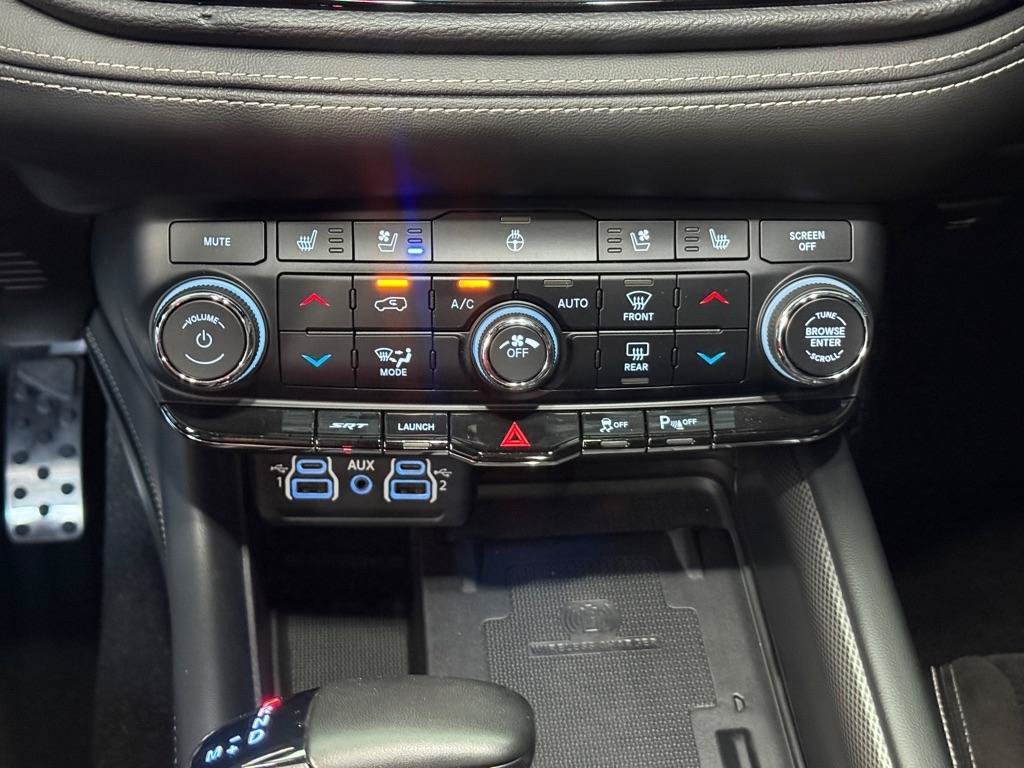 Used 2024 Dodge Durango SRT w/ Black Package AWD/4WD image 22