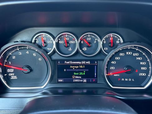 Used 2020 Chevrolet Silverado 1500 RST AWD/4WD image 10