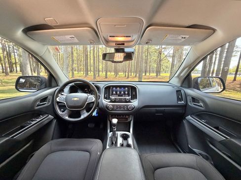 Used 2022 Chevrolet Colorado LT w/ Redline Special Edition image 2