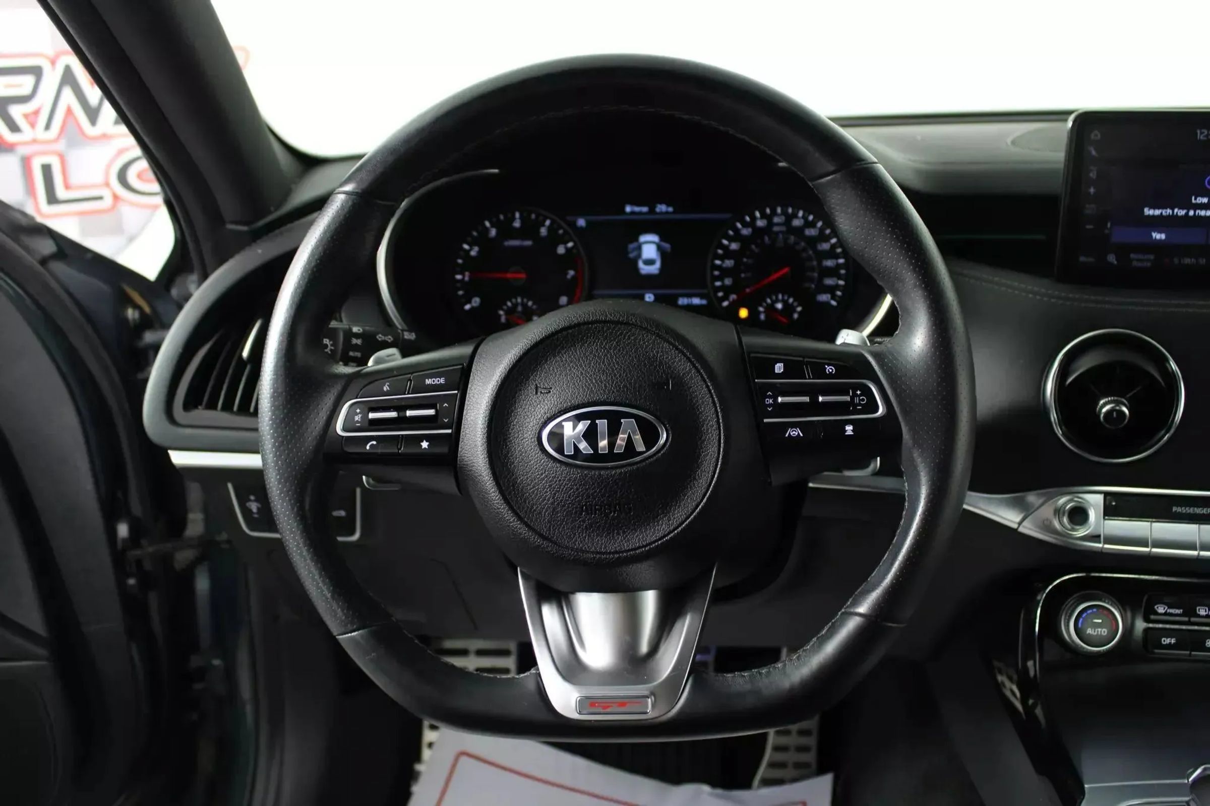 Used 2022 Kia Stinger GT2 AWD/4WD image 13