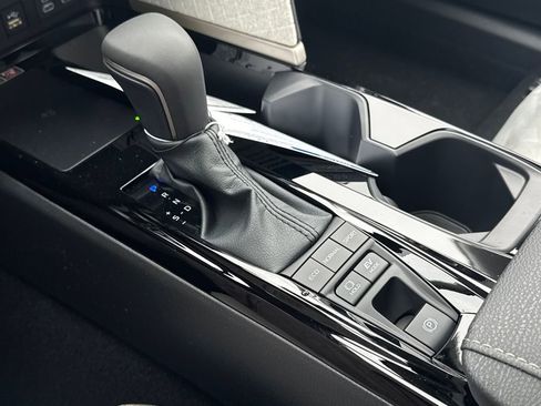 New 2026 Toyota Camry XLE image 30