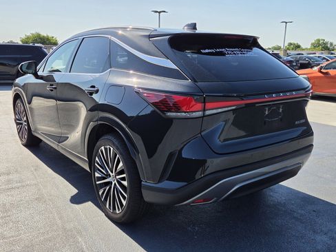 Used 2025 Lexus RX 350 Premium Plus w/ Accessory Package (Z1) FWD image 4