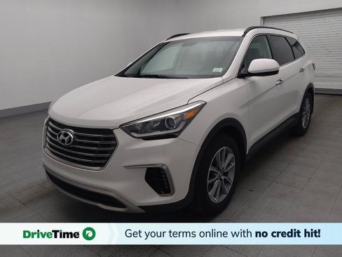 Used 2018 Hyundai Santa Fe SE w/ Cargo Package FWD image 1
