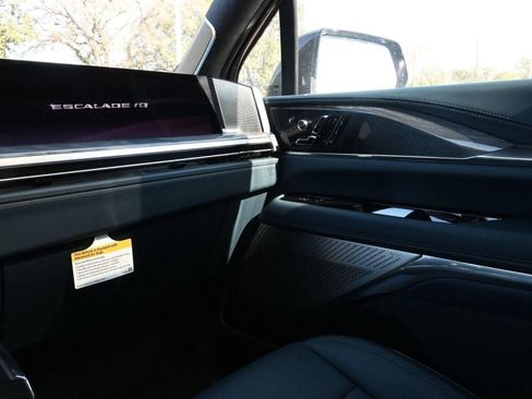 New 2025 Cadillac Escalade IQ Sport 2 image 67