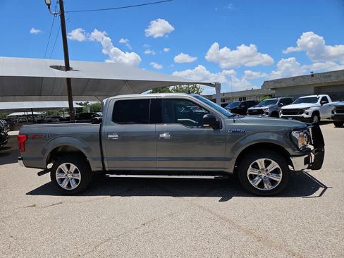 Used 2019 Ford F150 XLT w/ Equipment Group 302A Luxury AWD/4WD image 9