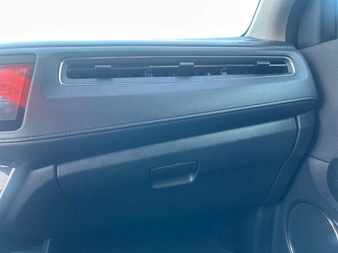 Used 2022 Honda HR-V EX image 23