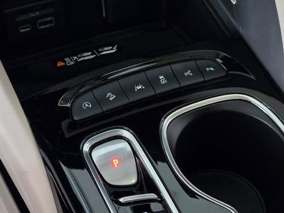 Certified 2023 Buick Envision Avenir