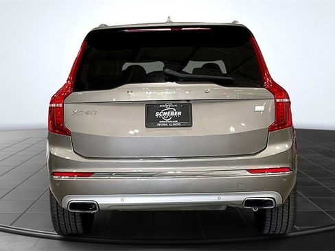Used 2021 Volvo XC90 T8 Inscription image 4
