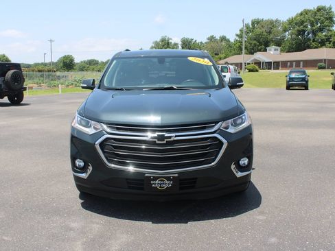 Used 2020 Chevrolet Traverse LT FWD image 3