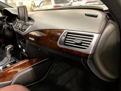 Used 2017 Audi A7 3.0T Premium Plus w/ Sport Package image 19