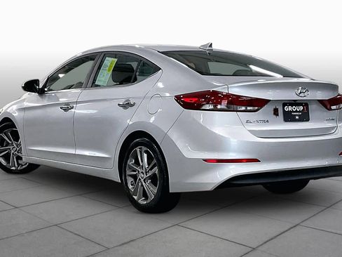 Used 2017 Hyundai Elantra Limited FWD image 12