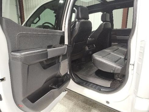 Used 2021 Ford F150 Lariat w/ Equipment Group 502A High AWD/4WD image 13