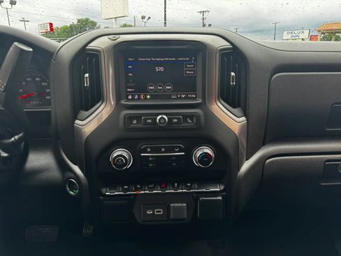 Used 2022 Chevrolet Silverado 1500 Custom RWD image 15