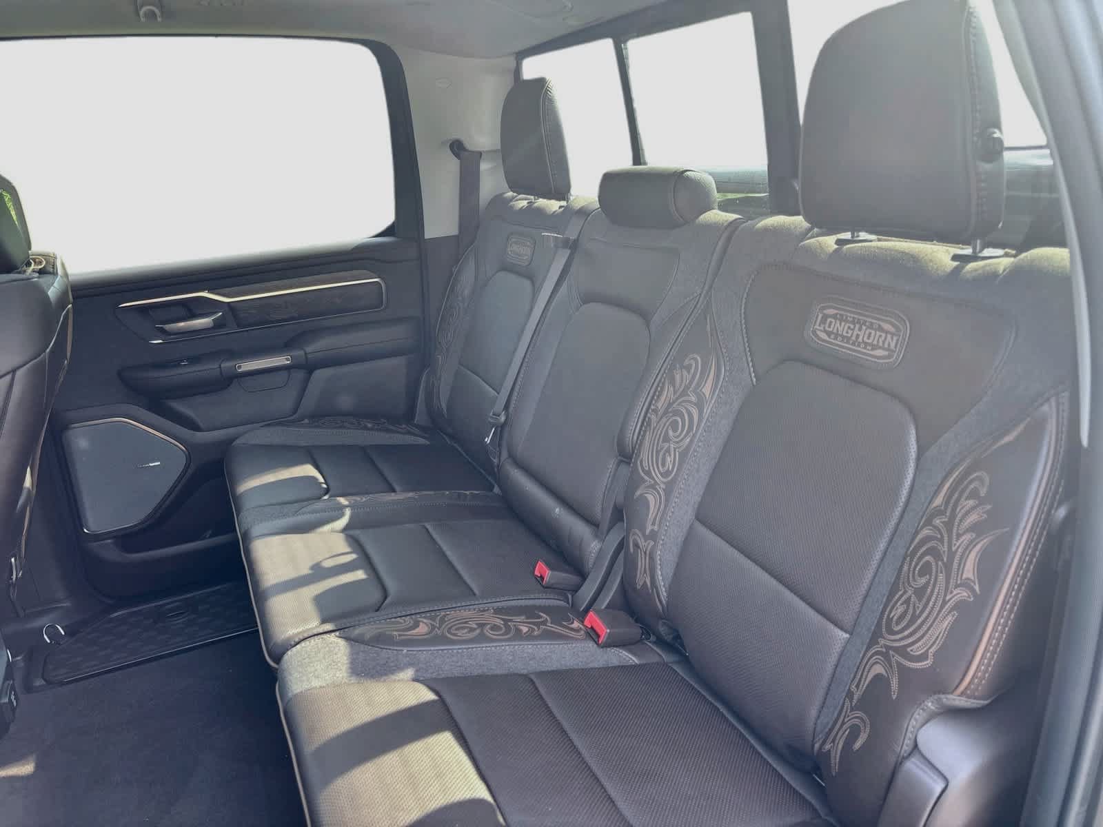 Used 2025 RAM 1500 Limited AWD/4WD image 26