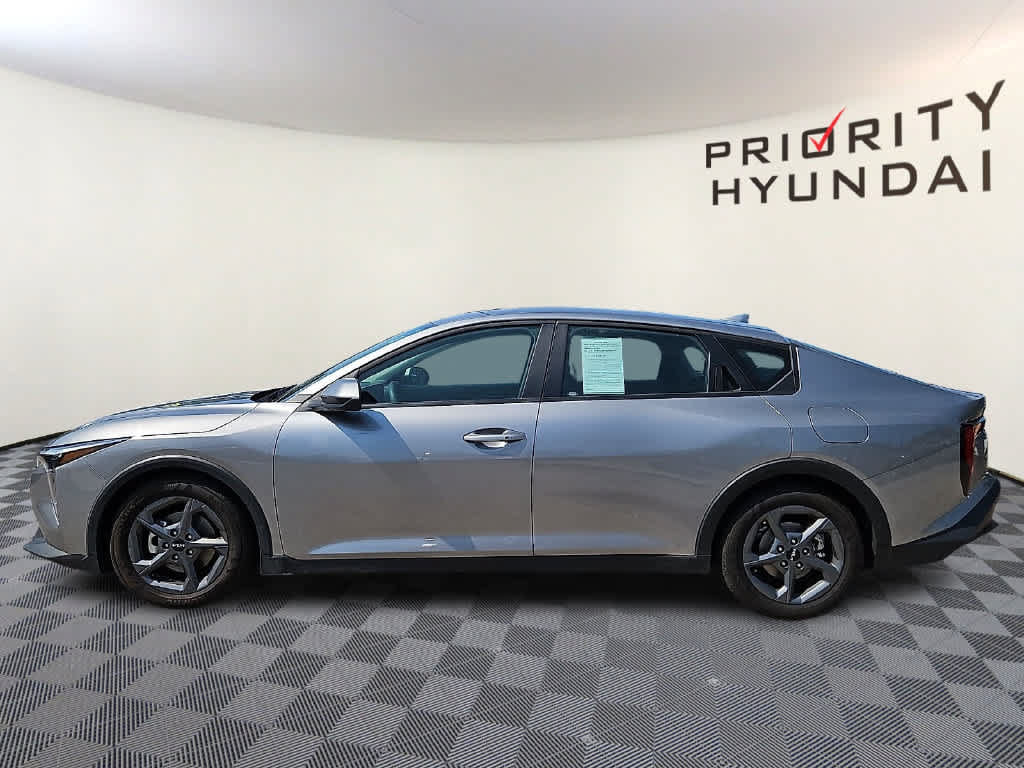 Used 2025 Kia K4 FWD image 7