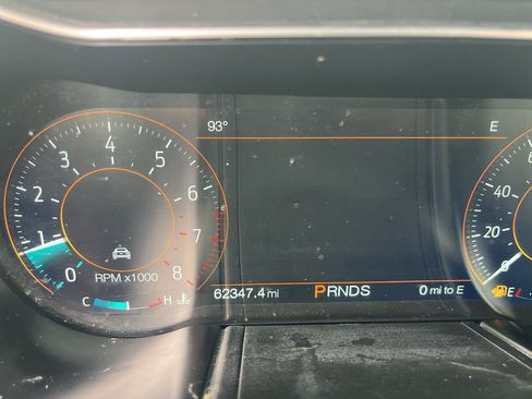 Used 2018 Ford Mustang Premium w/ Equipment Group 201A RWD image 21