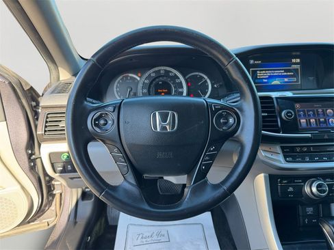 Used 2015 Honda Accord Touring image 19