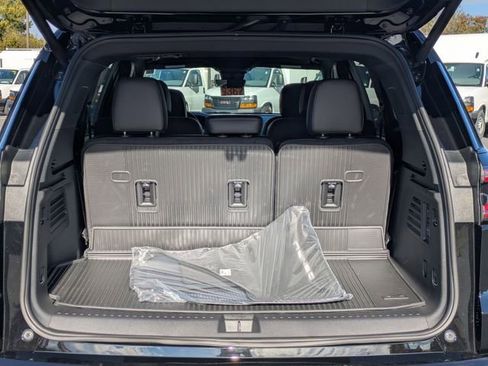 New 2026 GMC Acadia Denali w/ Super Cruise Package image 32