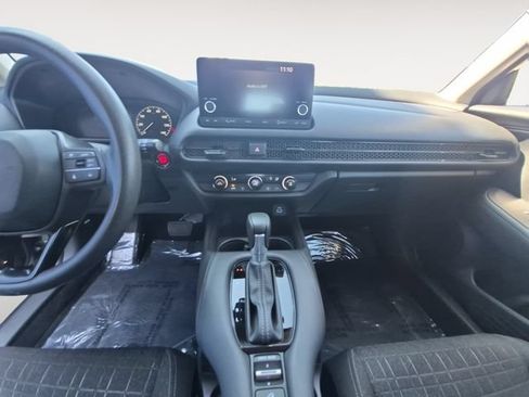 Used 2024 Honda HR-V LX image 11