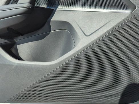 New 2026 Volkswagen Tiguan S image 26