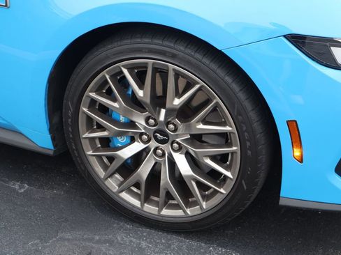 Used 2024 Ford Mustang GT Premium image 7