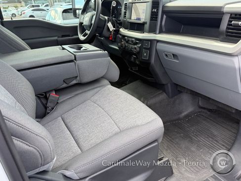 Used 2024 Ford F250 XL w/ XL Chrome Package image 13
