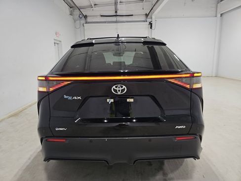 Used 2024 Toyota bZ4X AWD w/ Weather Package image 4