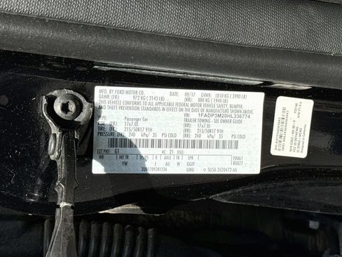 Used 2017 Ford Focus SEL FWD image 32