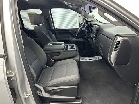 Used 2019 Chevrolet Silverado 2500 LT w/ LT Convenience Package AWD/4WD image 13