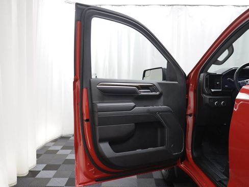 Used 2024 GMC Sierra 1500 Elevation AWD/4WD image 5