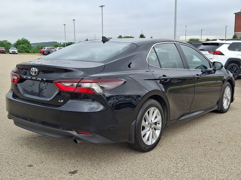 Used 2024 Toyota Camry LE w/ Convenience Package FWD image 6