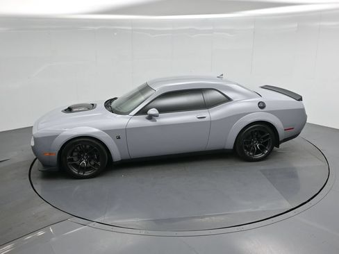 Used 2021 Dodge Challenger R/T Scat Pack RWD image 42