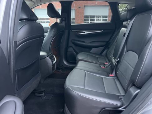 Used 2022 INFINITI QX50 Luxe image 25