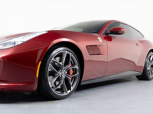 Certified 2019 Ferrari GTC4Lusso T RWD image 15