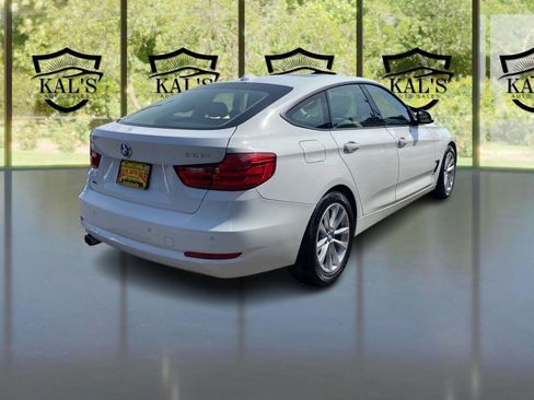 Used 2015 BMW 328i Gran Turismo xDrive image 5